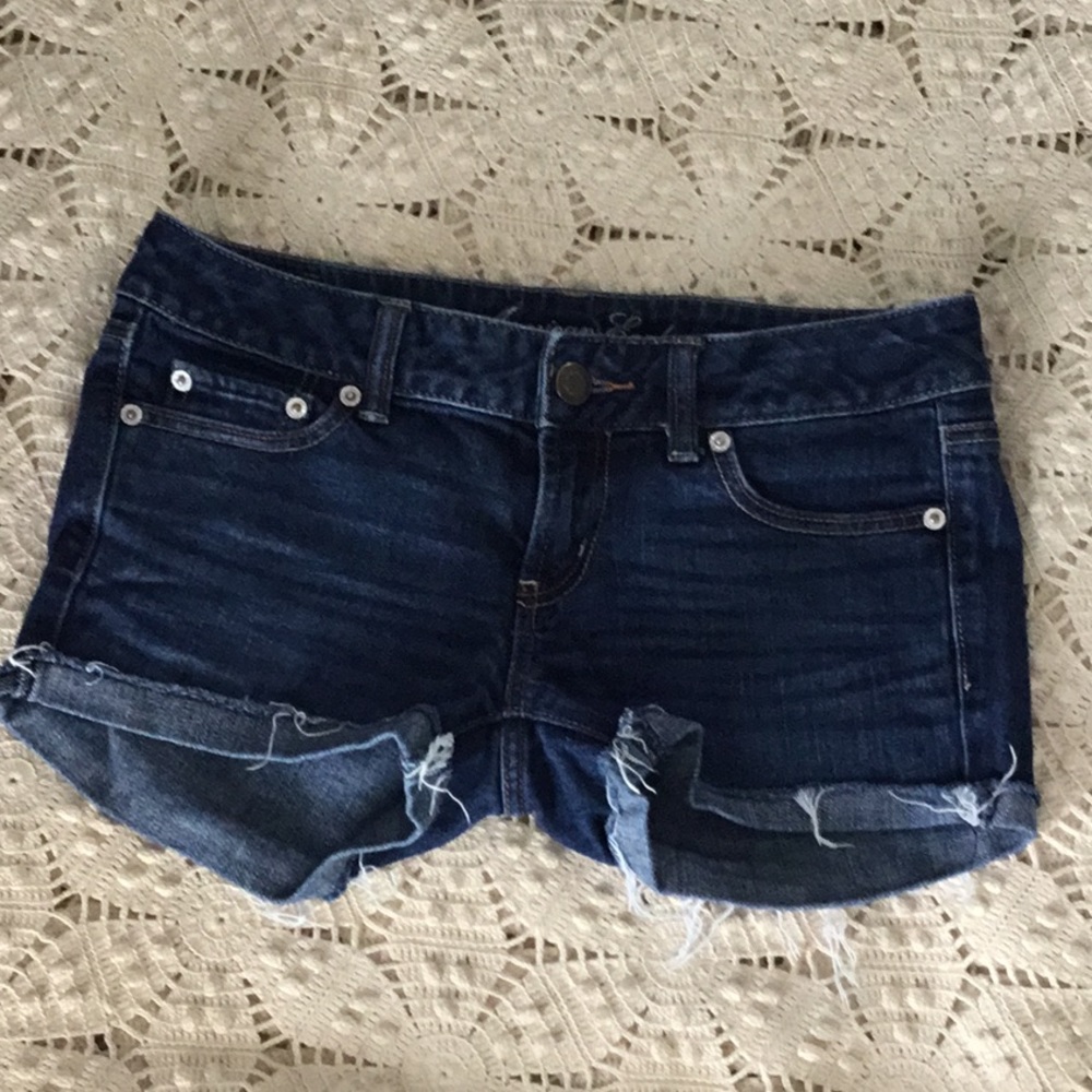 American Eagle Favorite Boyfriend Jean Shorts SZ 4